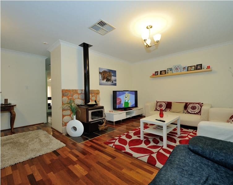 19 Hillview Rise, COOLOONGUP WA 6168, Cooloongup - Thumbnail 5