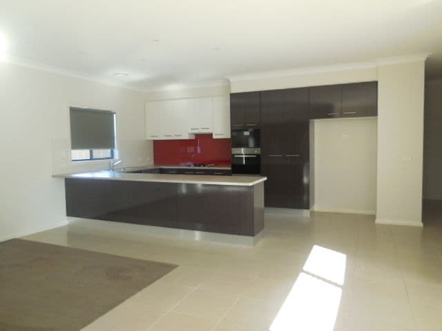 2-35 Regent Street, Moama NSW 2731, Moama - Thumbnail 3