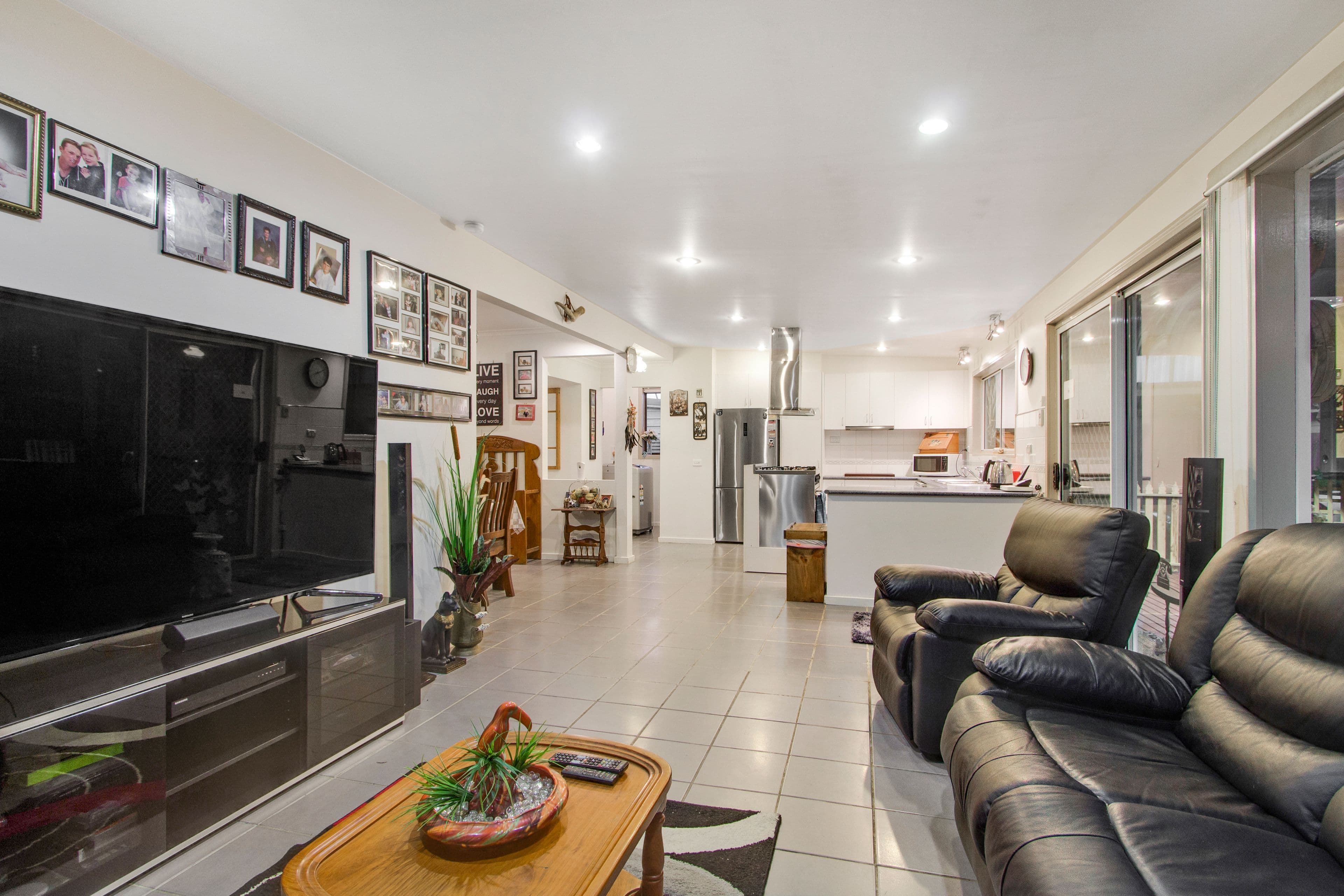 53 Monterey Boulevard, Frankston North VIC 3200, Frankston North - Thumbnail 3