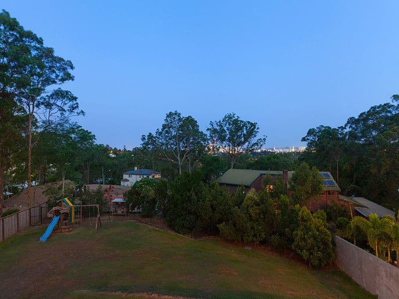 110 Carey Street, BARDON QLD 4065, Bardon - Thumbnail 2