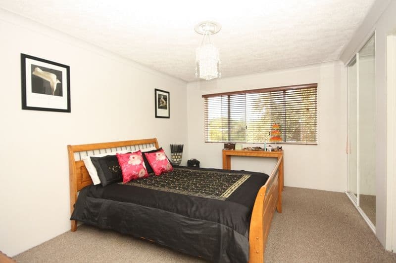 28 Tweed Street, COOLANGATTA QLD 4225, Coolangatta - Thumbnail 7