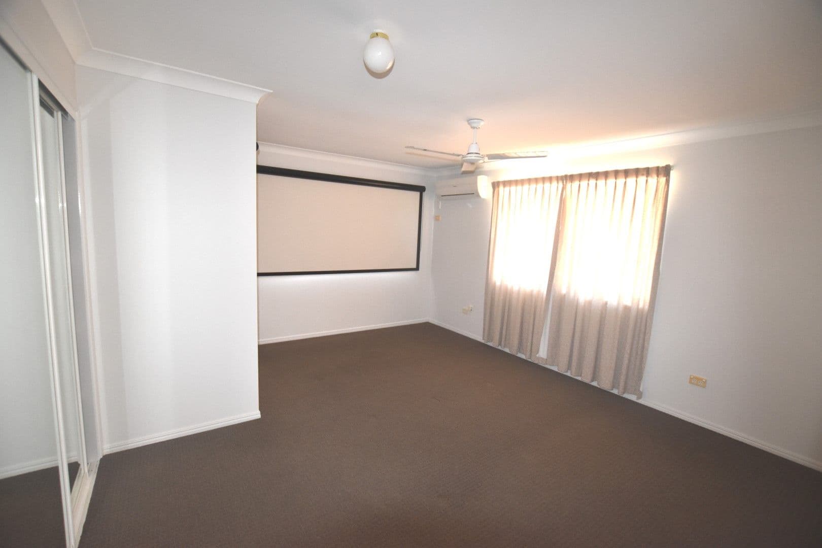1 Deborah Street, Glen Eden QLD 4680, Glen Eden - Thumbnail 6