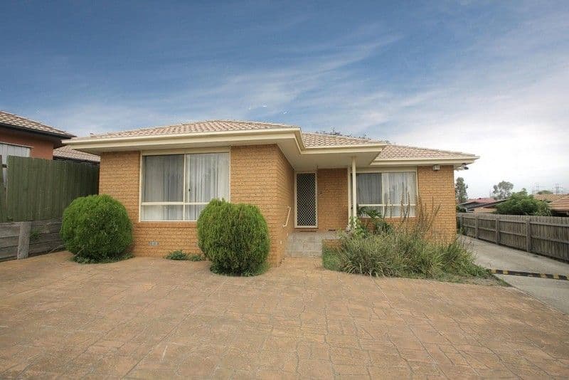 202 Waradgery Drive, ROWVILLE VIC 3178, Rowville - Image 1
