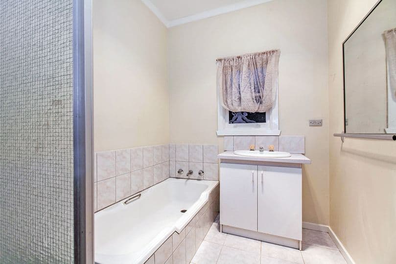 65 Keon Parade, Reservoir VIC 3073, Reservoir - Thumbnail 8