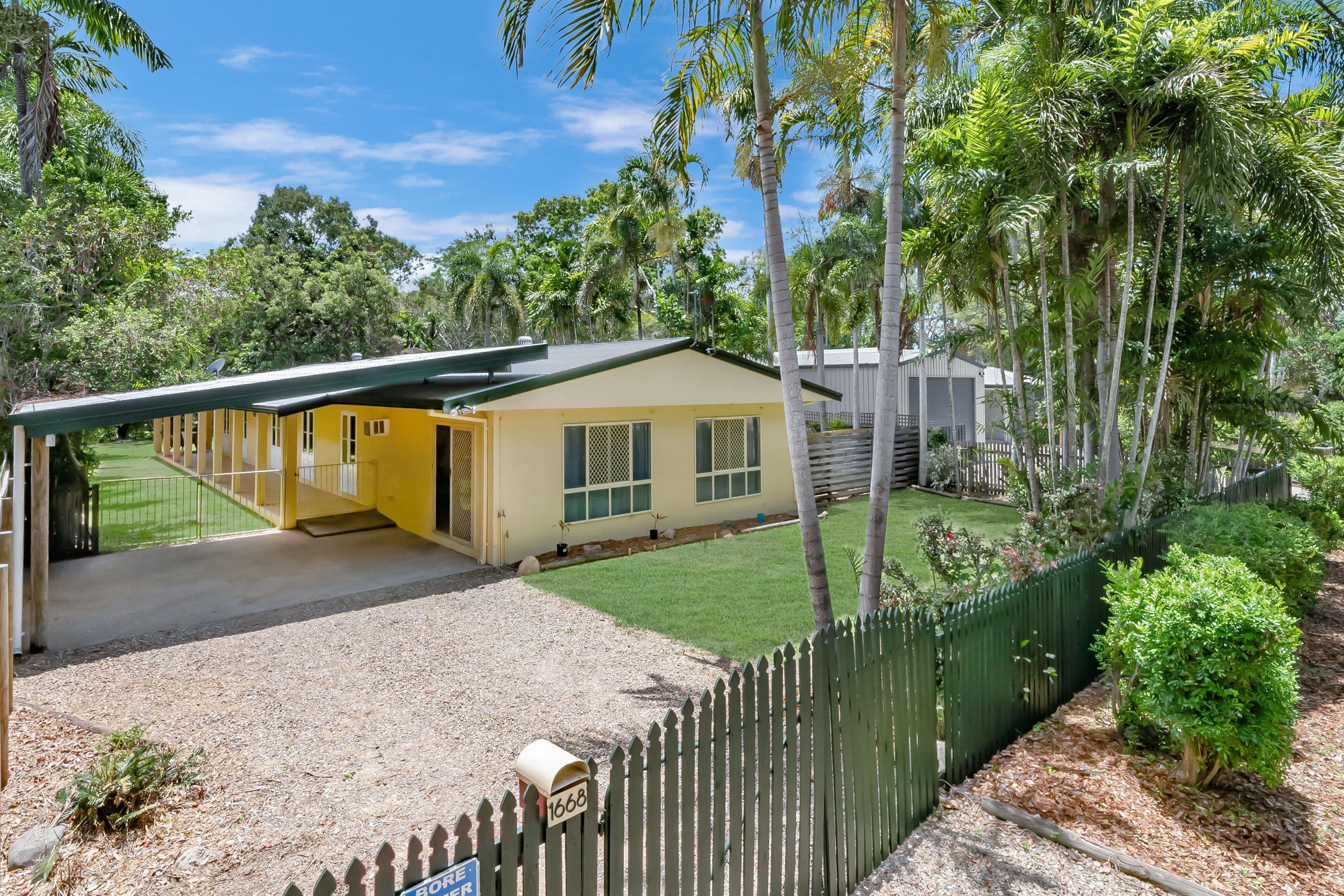 1668 Riverway Drive, Kelso QLD 4815, Kelso - Thumbnail 2