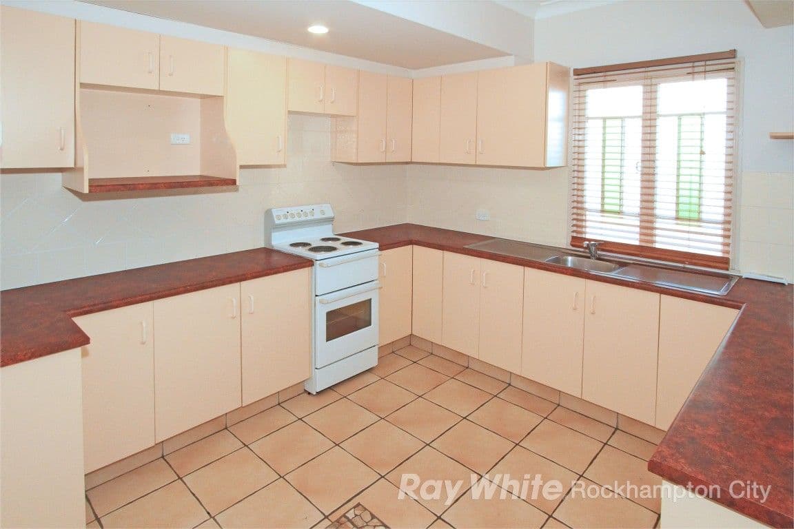 43 Elphinstone Street, BERSERKER QLD 4701, Berserker - Thumbnail 3