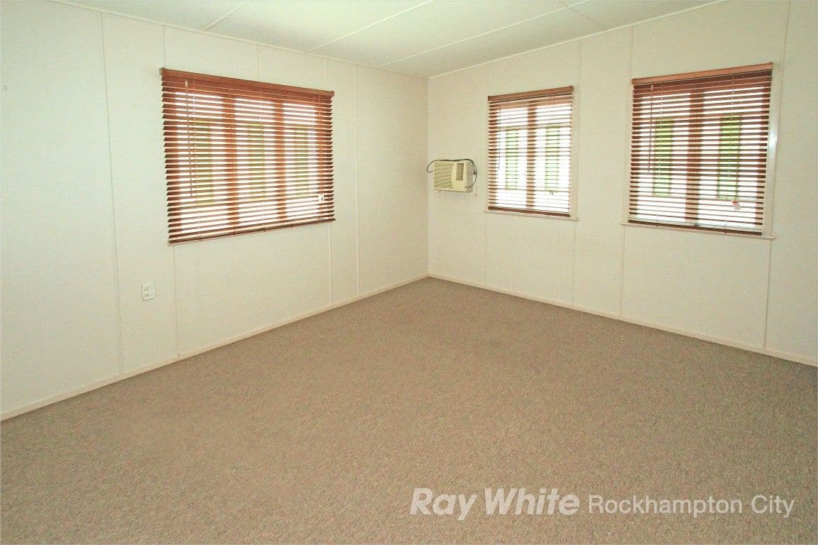 43 Elphinstone Street, BERSERKER QLD 4701, Berserker - Thumbnail 6