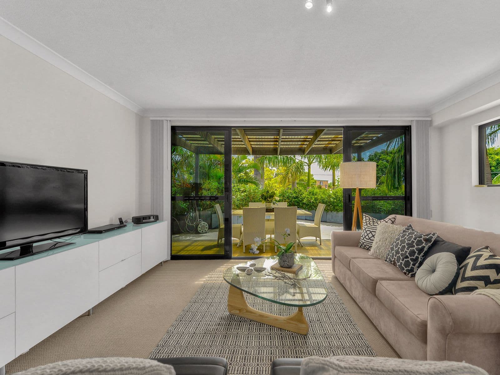 47 Kent Street, Hamilton QLD 4007, Hamilton - Thumbnail 2