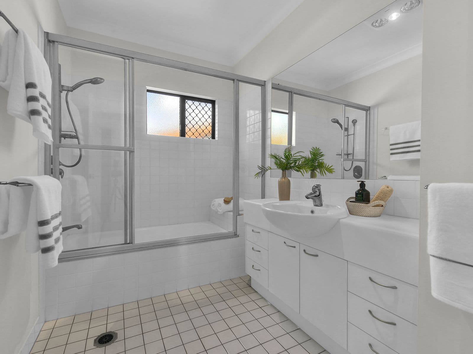 47 Kent Street, Hamilton QLD 4007, Hamilton - Thumbnail 8