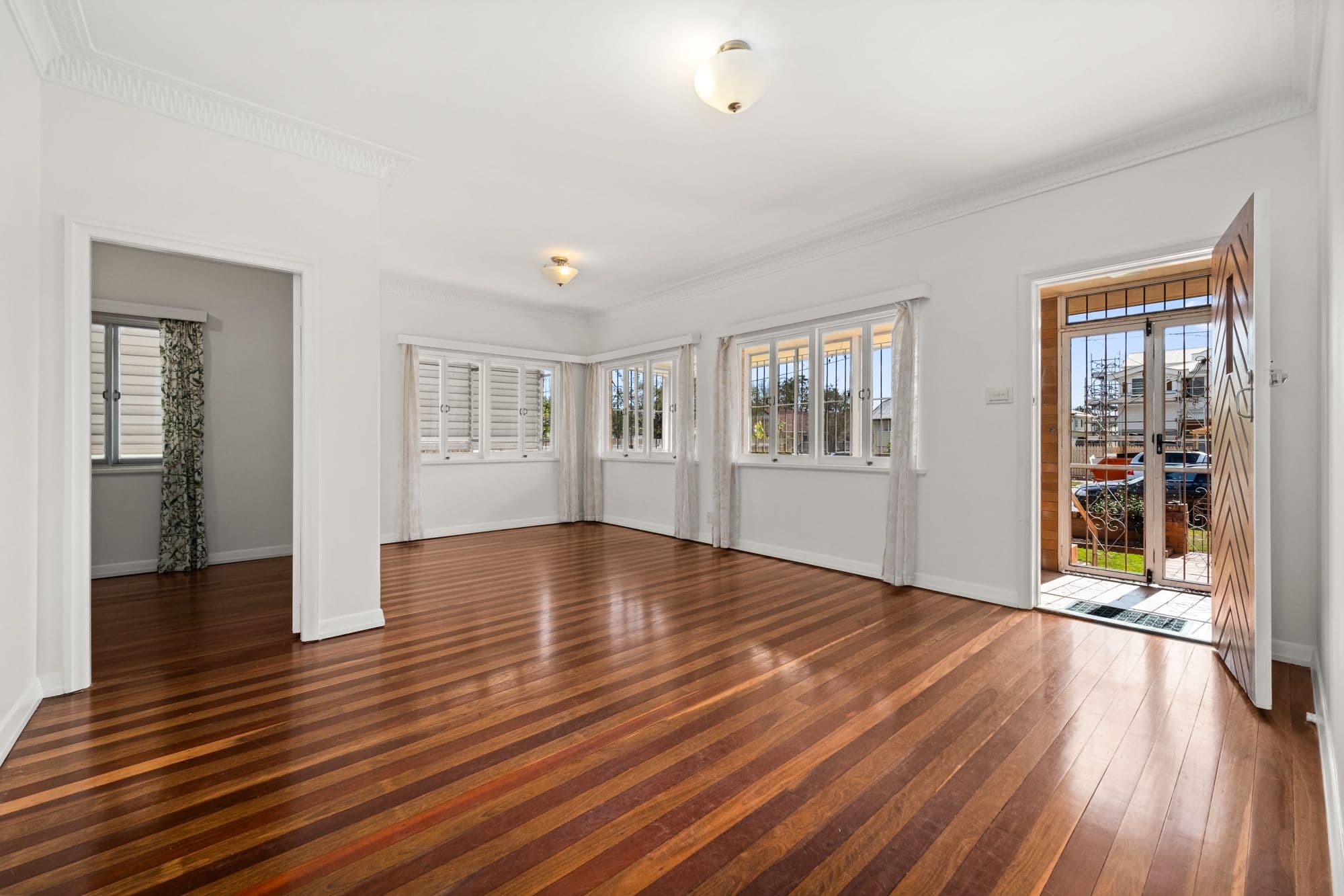 11 Strong Avenue, Graceville QLD 4075, Graceville - Thumbnail 3