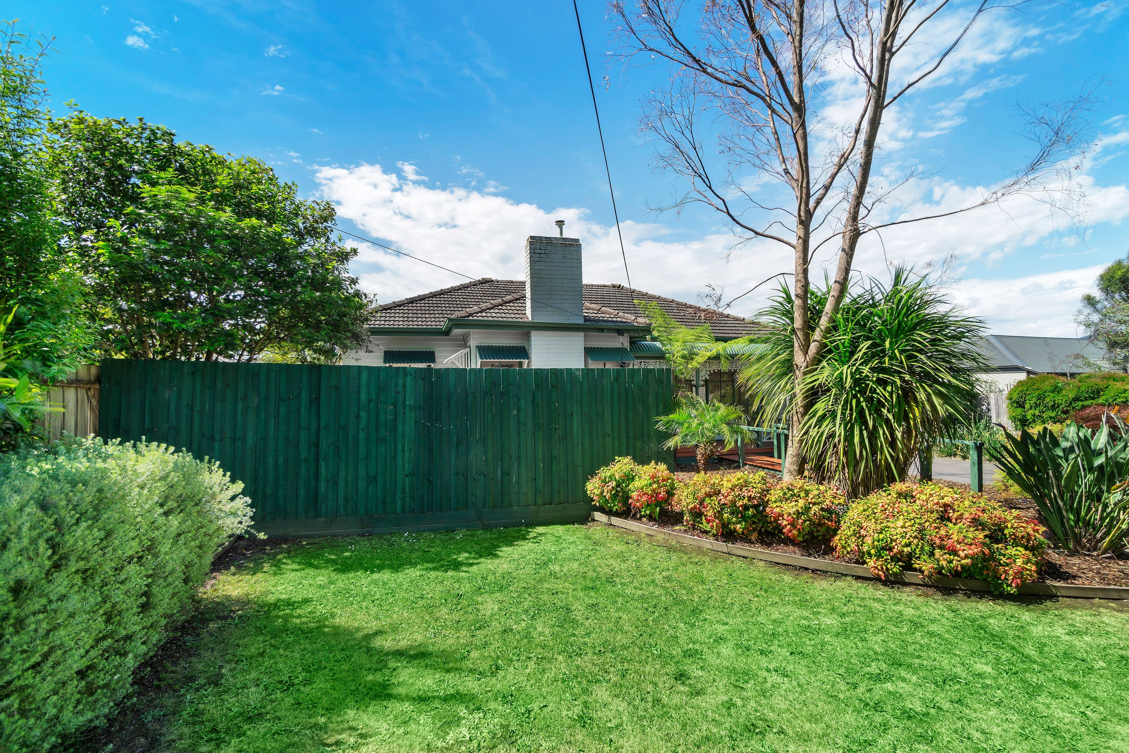 11 Neilson Street, Bayswater VIC 3153, Bayswater - Thumbnail 2