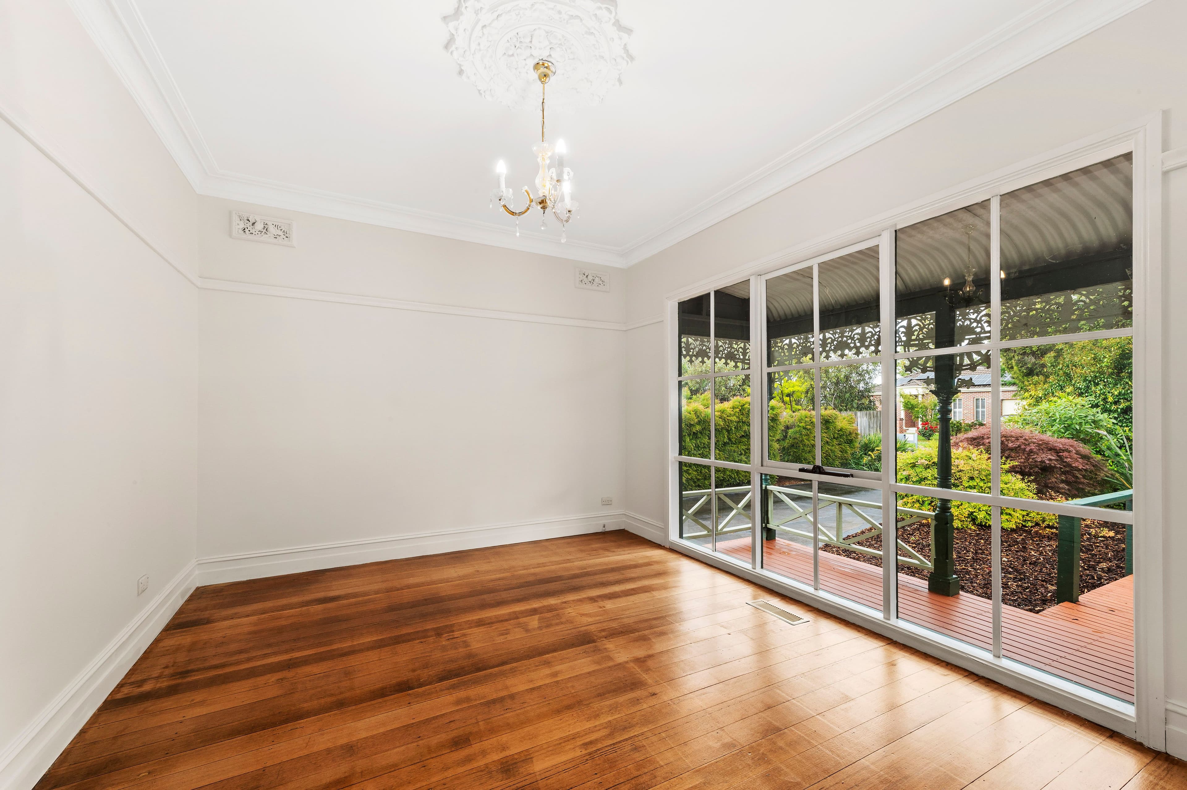 11 Neilson Street, Bayswater VIC 3153, Bayswater - Thumbnail 6