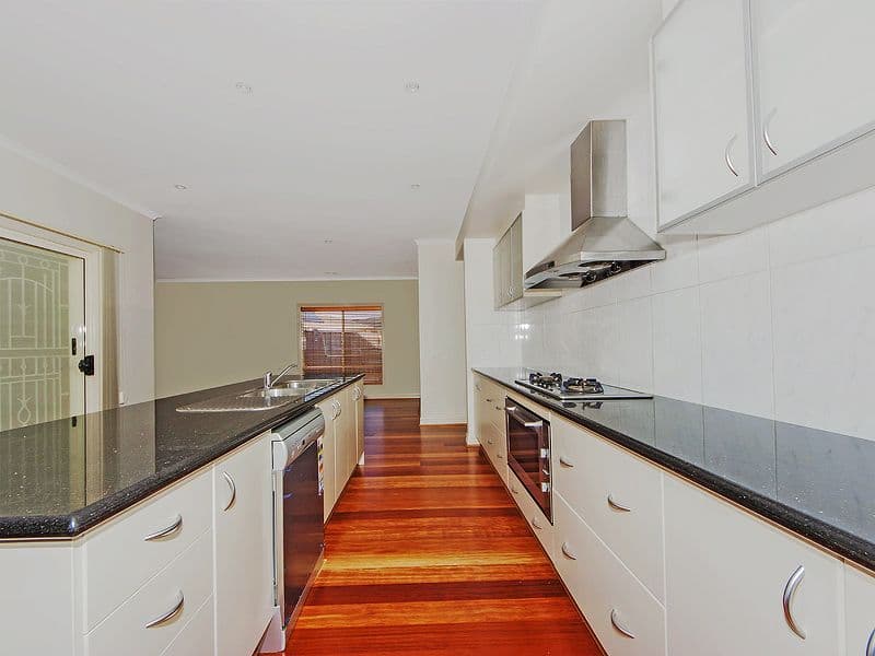 12 Delatite Avenue, Shepparton, Shepparton - Thumbnail 5
