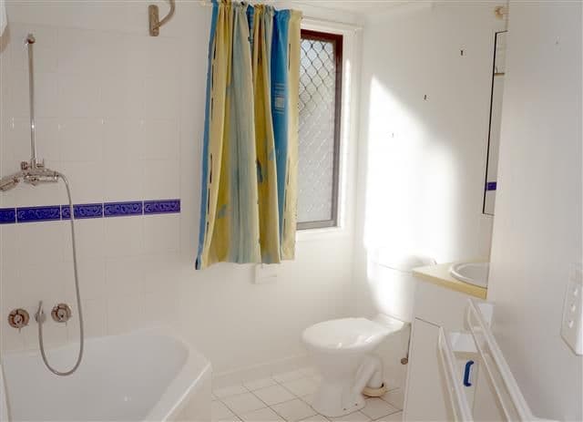 10 Carbeen Street, KIN KORA QLD 4680, Kin Kora - Thumbnail 4