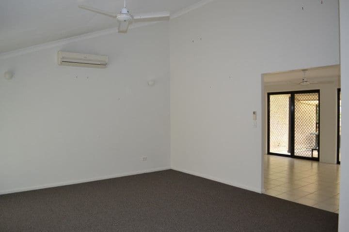 10 Carbeen Street, KIN KORA QLD 4680, Kin Kora - Thumbnail 5