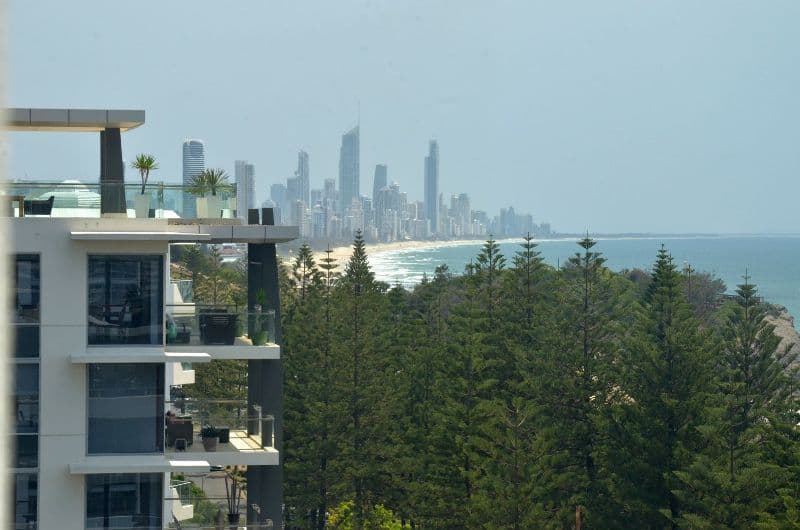 186 The Esplanade, Burleigh Heads QLD 4220, Burleigh Heads - Thumbnail 2