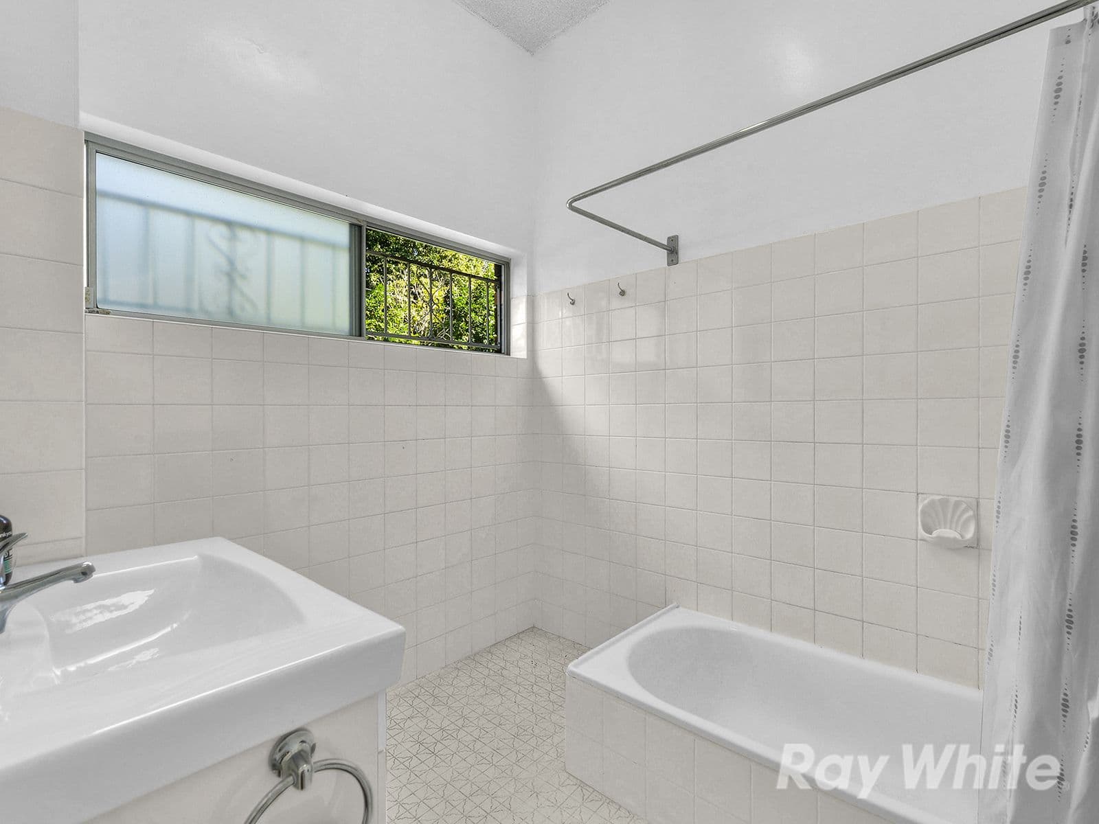 77 Cole Street, Alderley QLD 4051, Alderley - Thumbnail 7