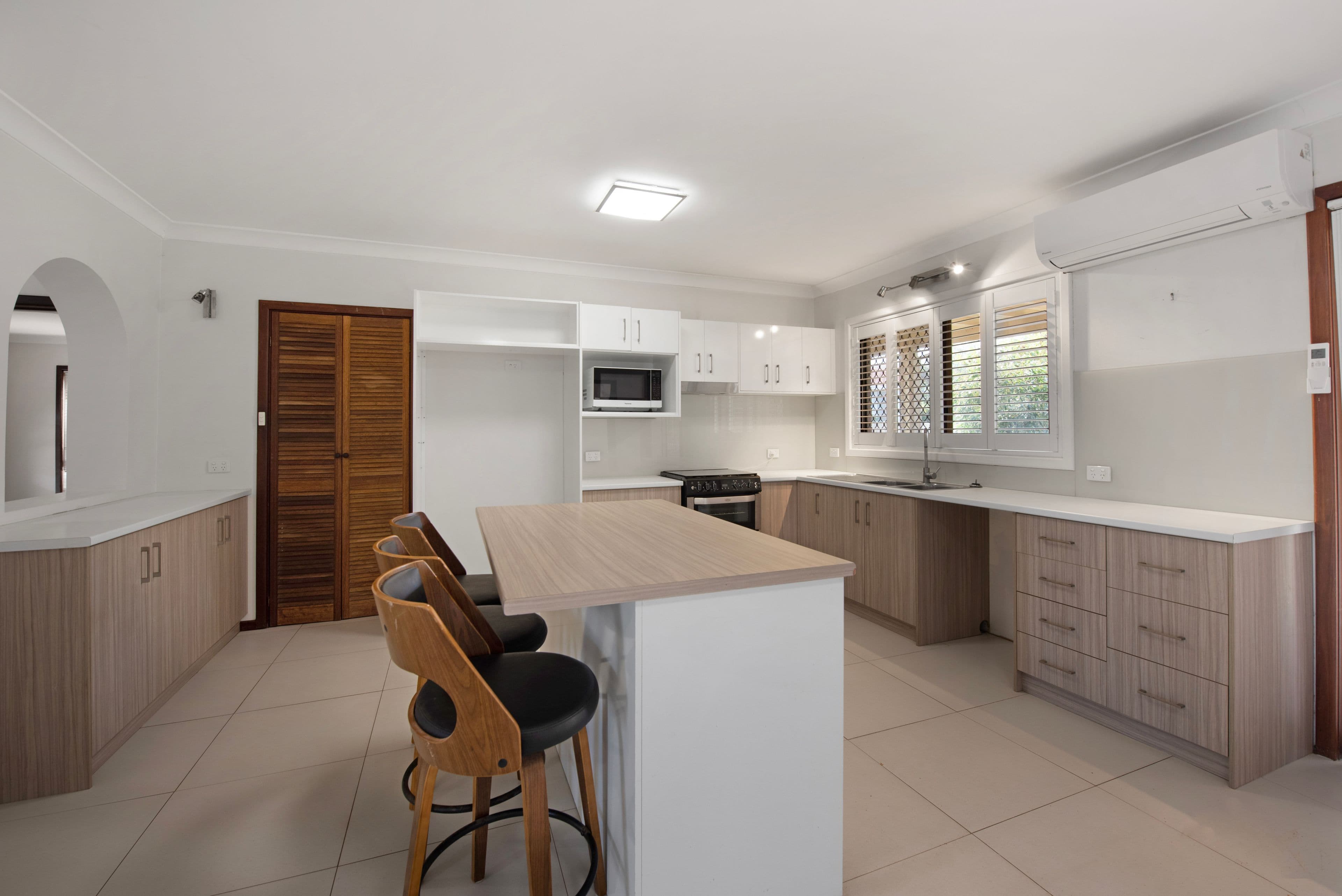 327 Willcock Drive, Tarcoola Beach WA 6530, Tarcoola Beach - Thumbnail 7