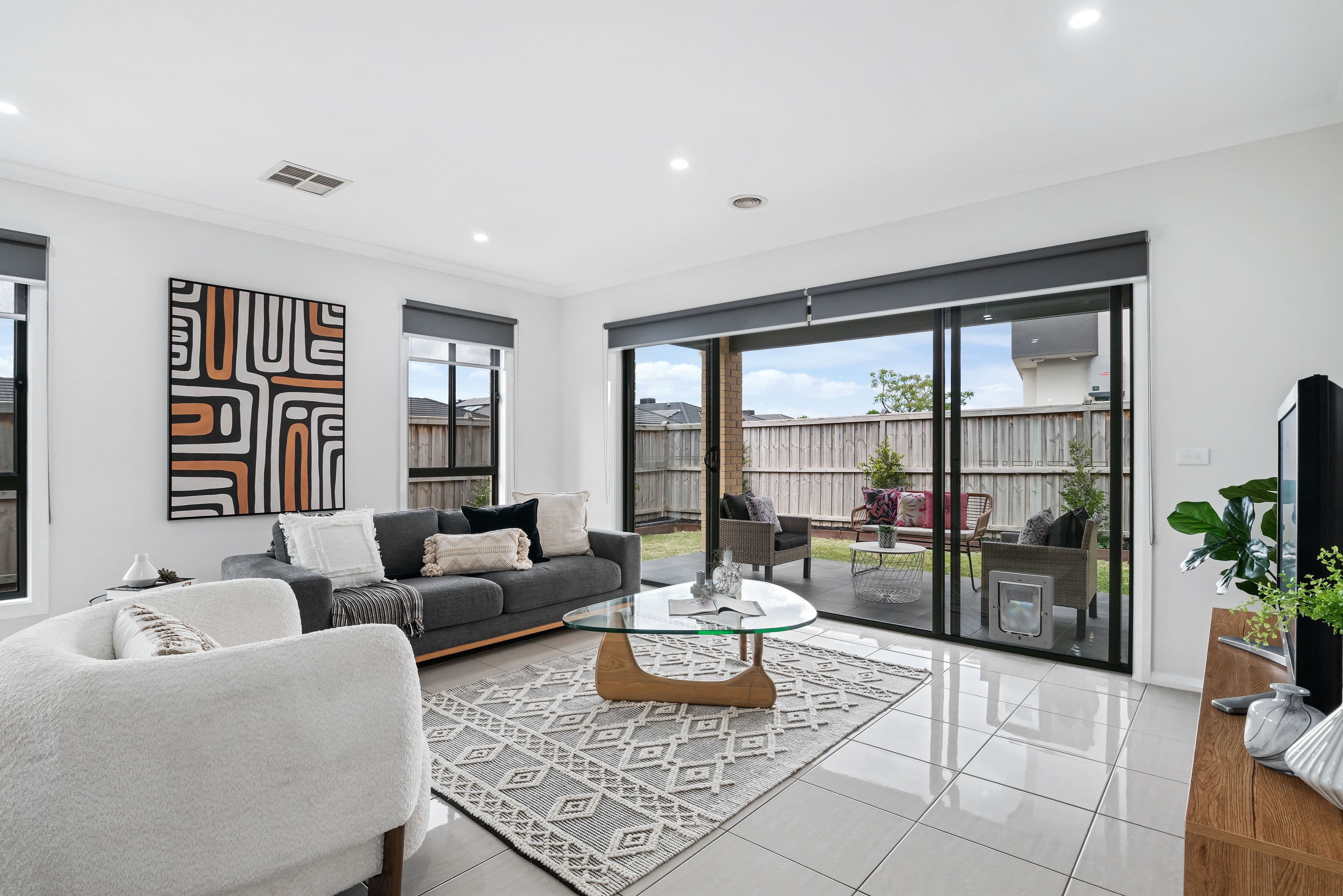 1 Kalbian Drive, Clyde North VIC 3978, Clyde North - Thumbnail 6