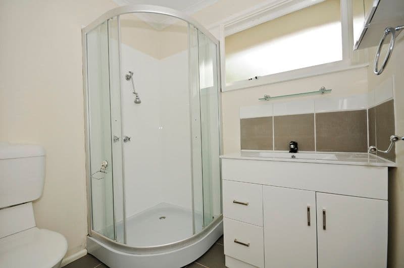 30 Cambridge Road, MOOROOLBARK VIC 3138, Mooroolbark - Thumbnail 5