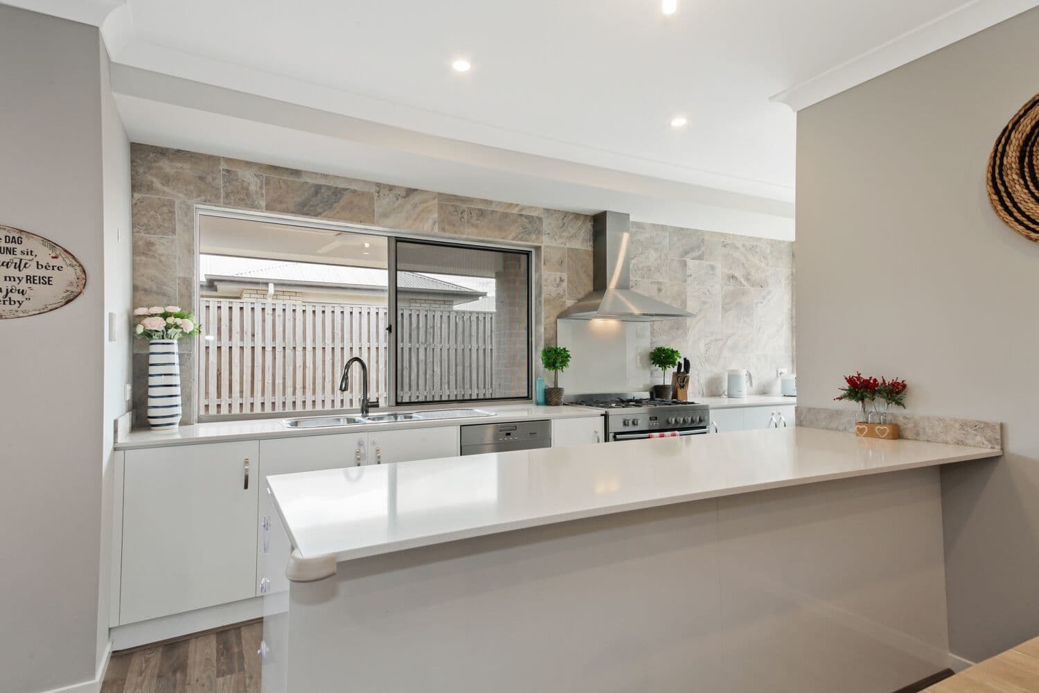 17 Lindeman Circuit, Pimpama QLD 4209, Pimpama - Thumbnail 2
