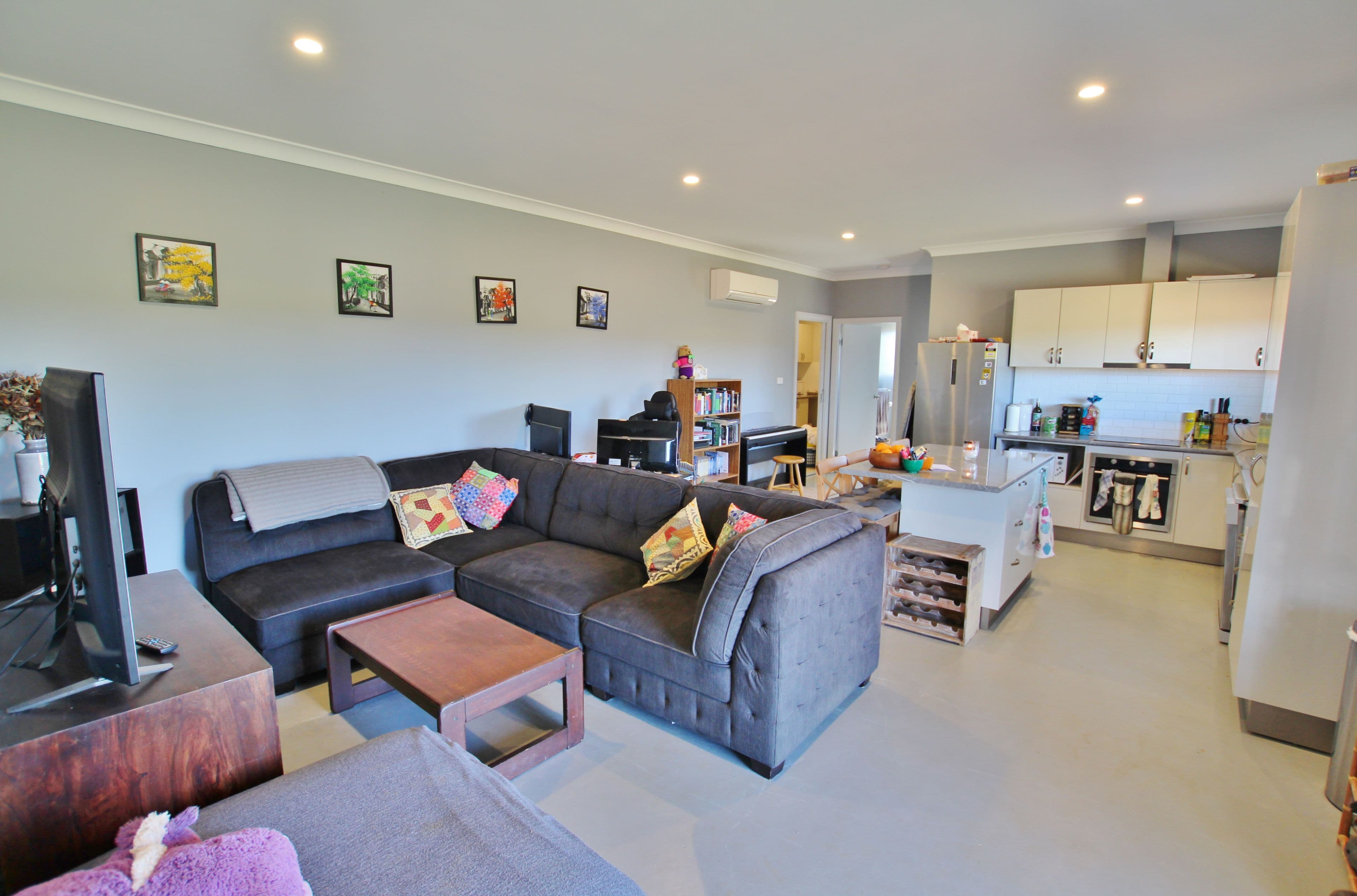 105 Bourkes Lane, Young - Thumbnail 4