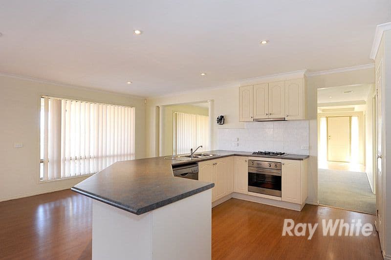 53 Streeton Way, BERWICK VIC 3806, Berwick - Thumbnail 2