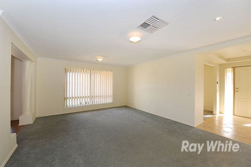 53 Streeton Way, BERWICK VIC 3806, Berwick - Thumbnail 4