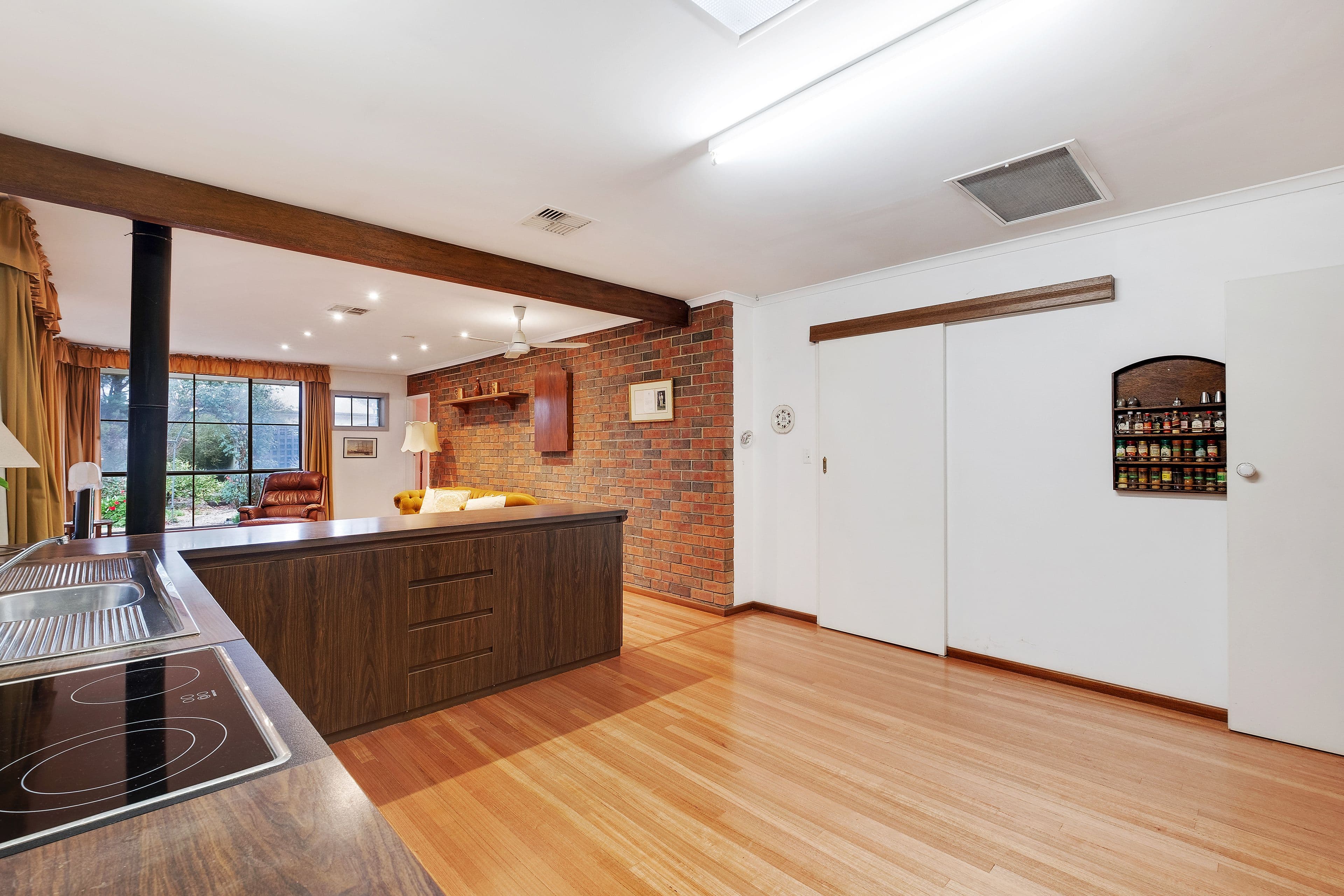 291 Oaklands Road, Marion SA 5043, Marion - Thumbnail 3