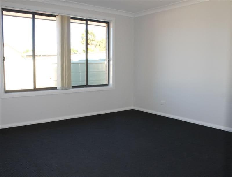 72 Catherine Drive, DUBBO NSW 2830, Dubbo - Thumbnail 4