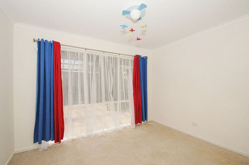 6 Wildcroft Court, CARRUM DOWNS VIC 3201, Carrum Downs - Thumbnail 8