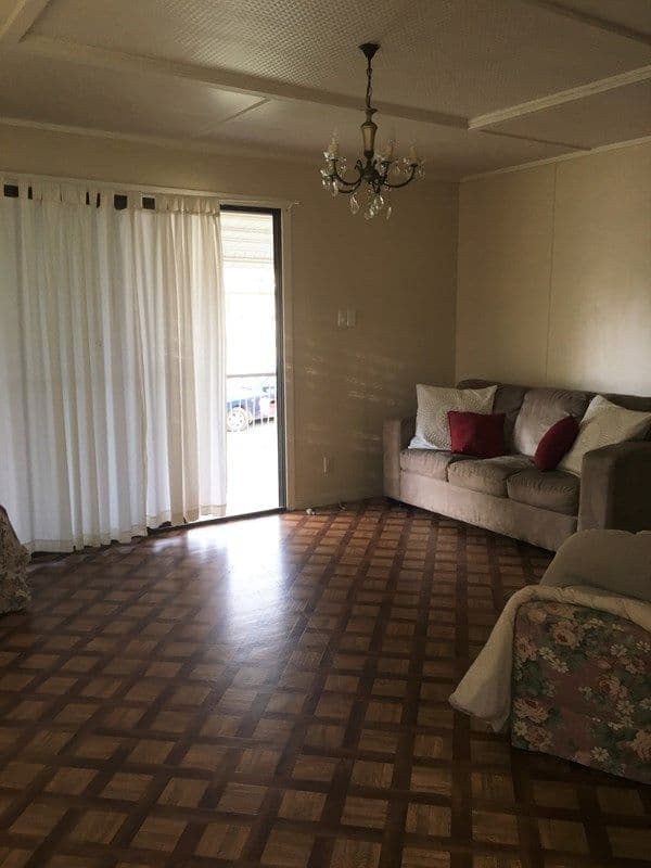 11 Renshaw Street, Park Avenue QLD 4701, Park Avenue - Thumbnail 4