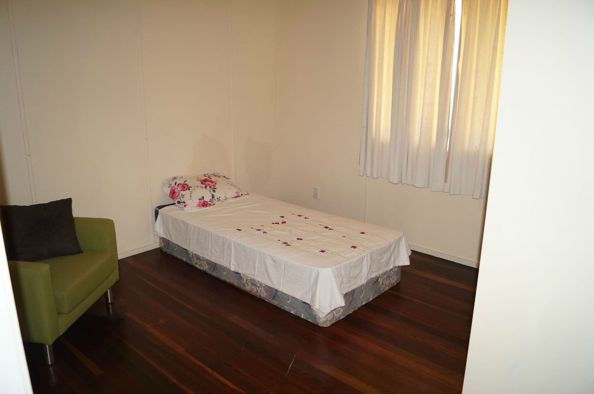 11 Renshaw Street, Park Avenue QLD 4701, Park Avenue - Thumbnail 6
