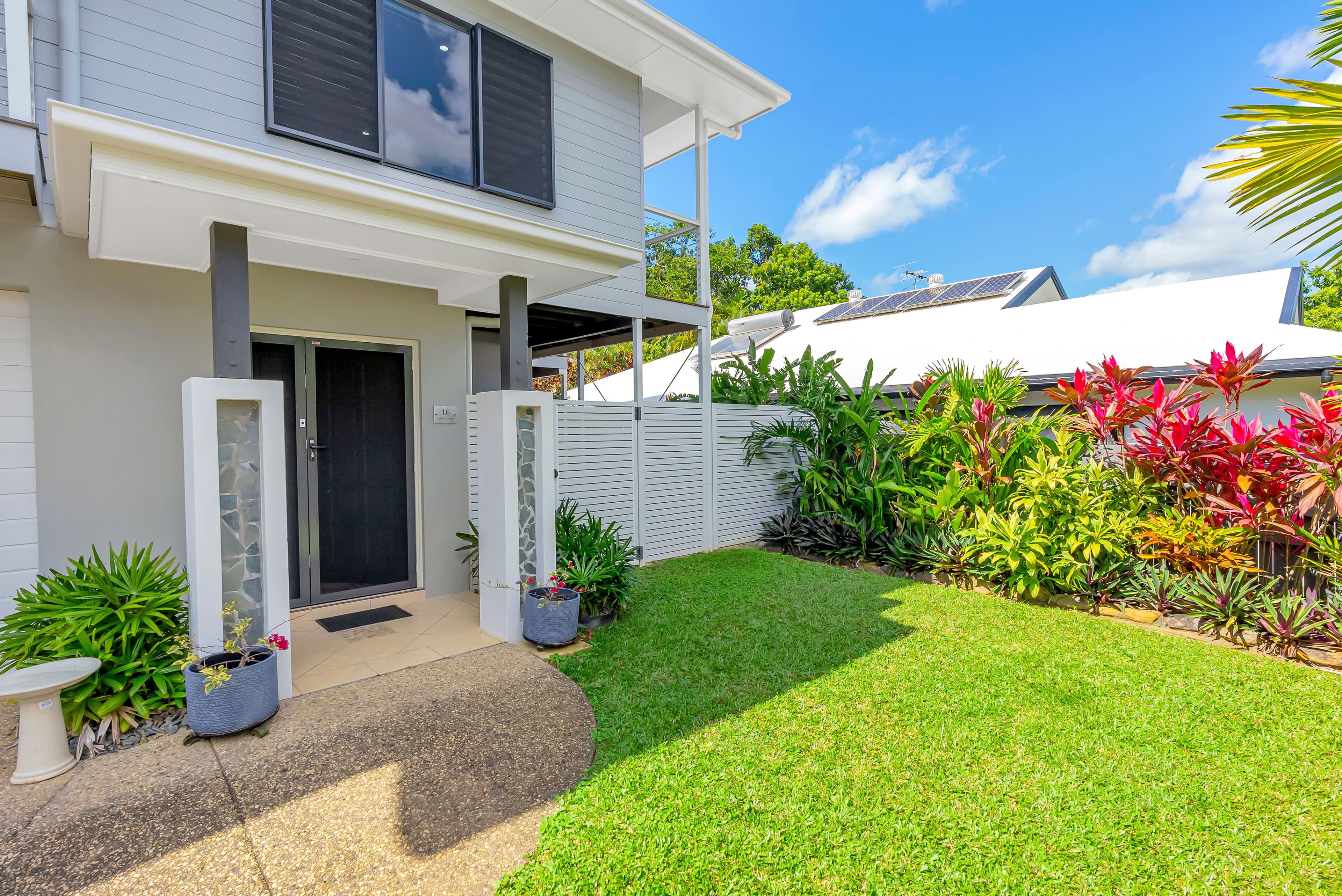 16 Lookout Terrace, Trinity Beach QLD 4879, Trinity Beach - Thumbnail 3