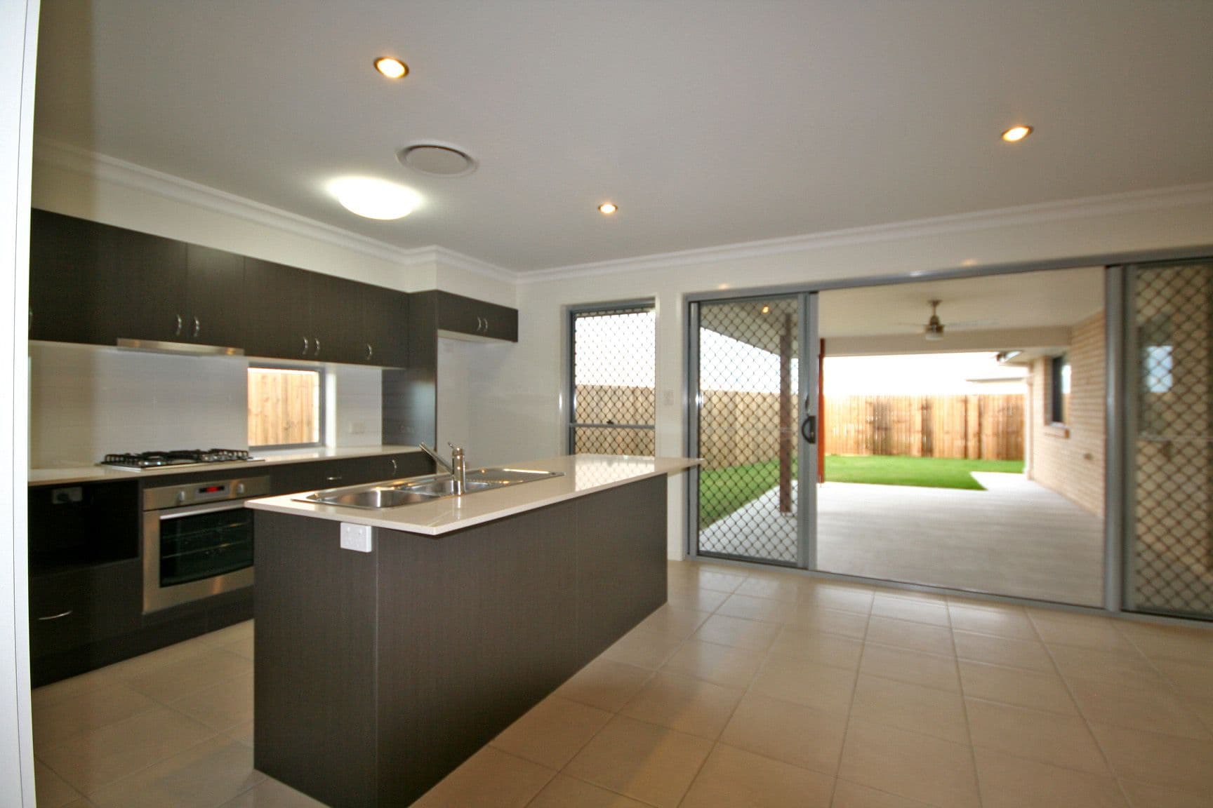 17 Rolland Parade, WARNER QLD 4500, Warner - Thumbnail 4