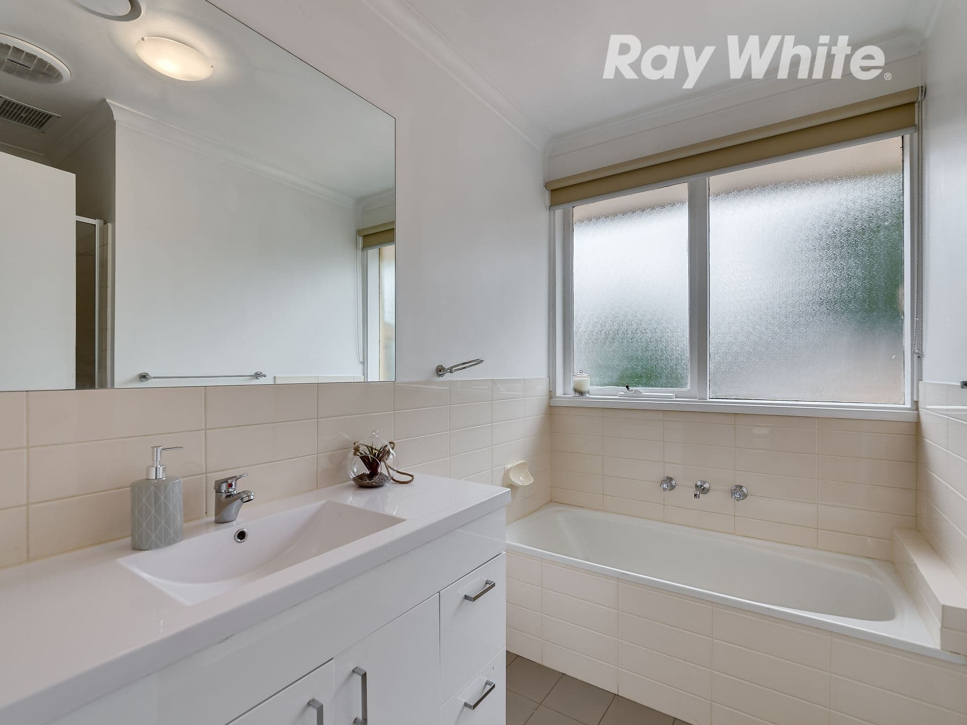 4 Maywood Drive, Epping VIC 3076, Epping - Thumbnail 8