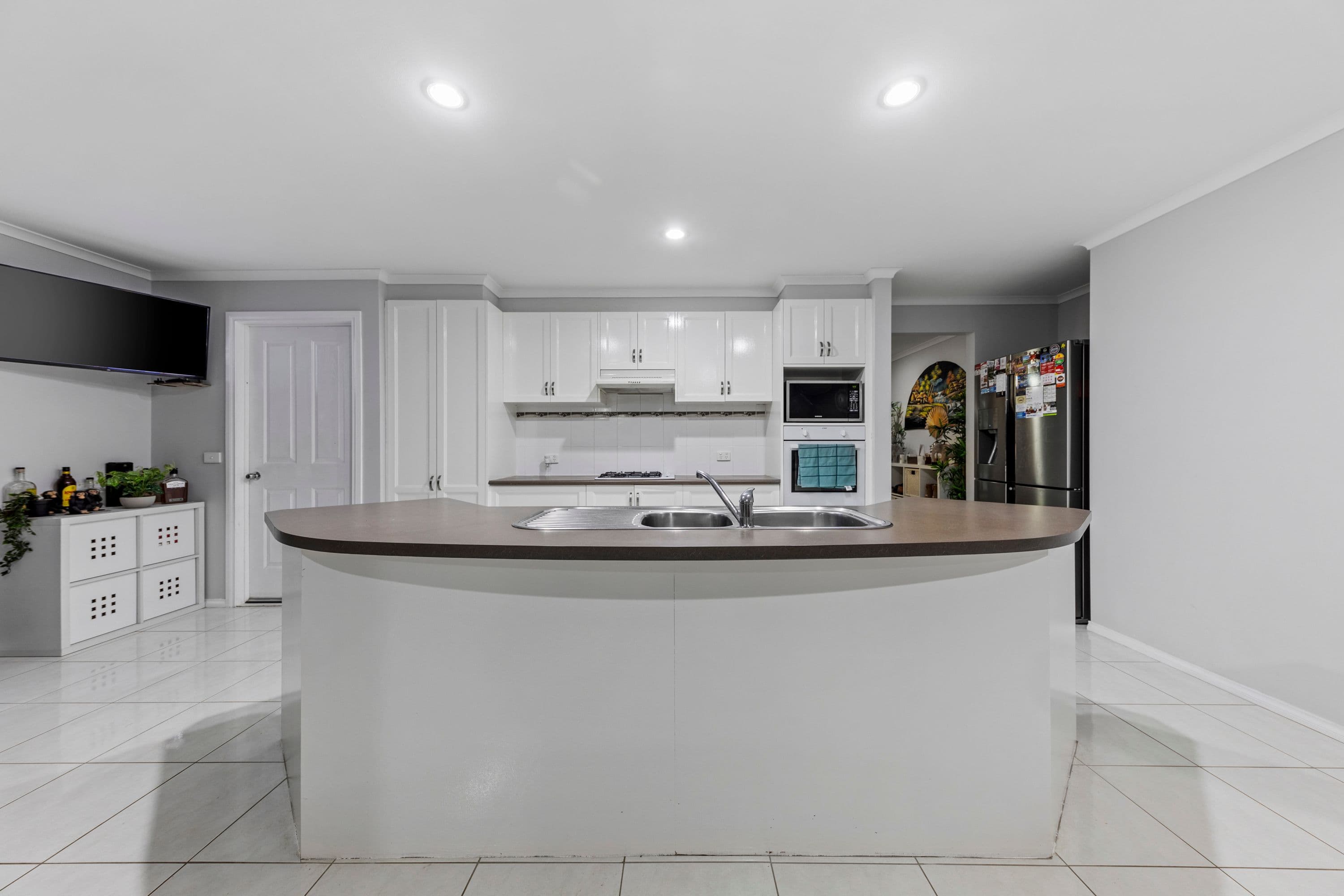 25 Reidel Avenue, Pakenham VIC 3810, Pakenham - Thumbnail 4