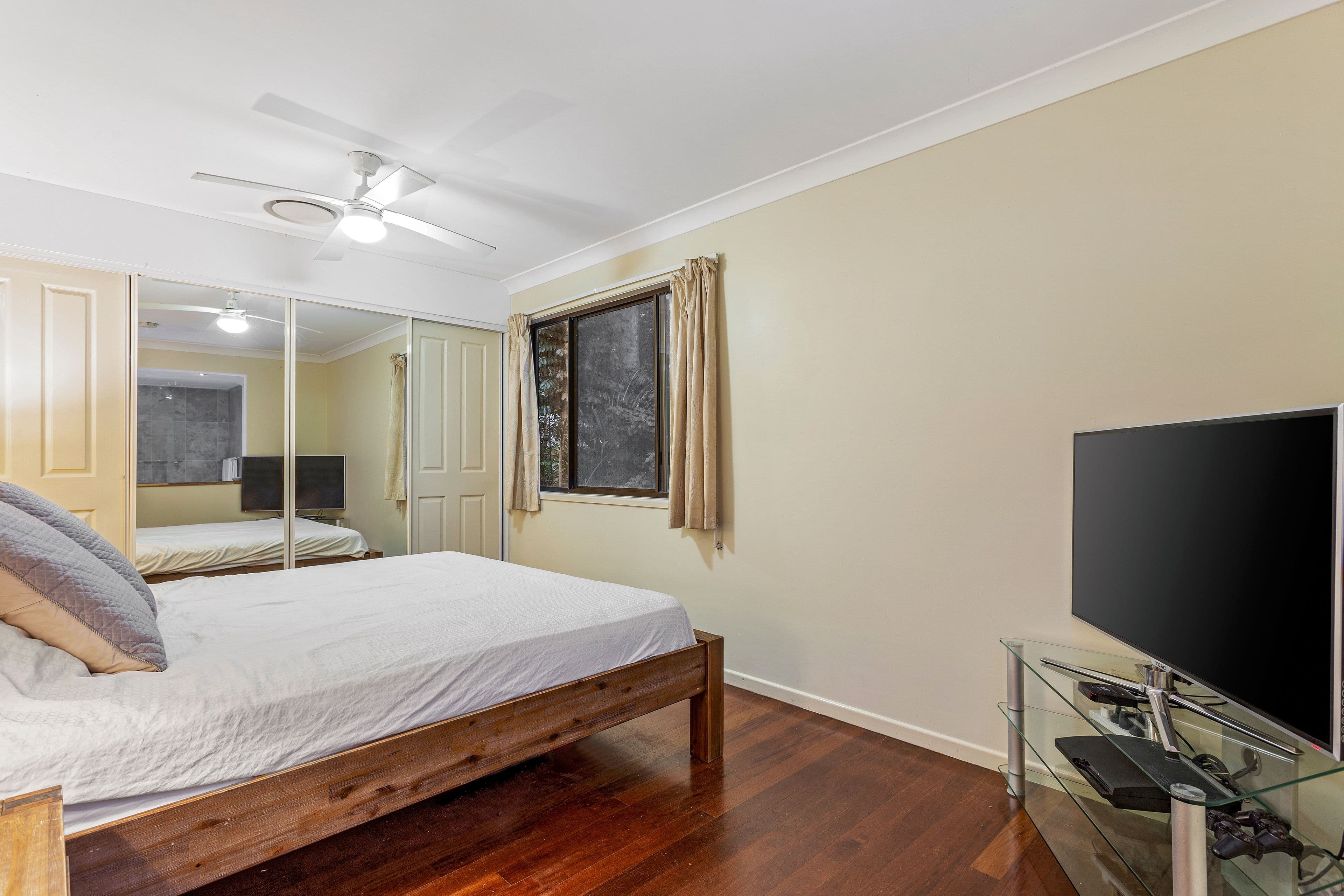 24 Isambert Road, Glenview QLD 4553, Glenview - Thumbnail 6