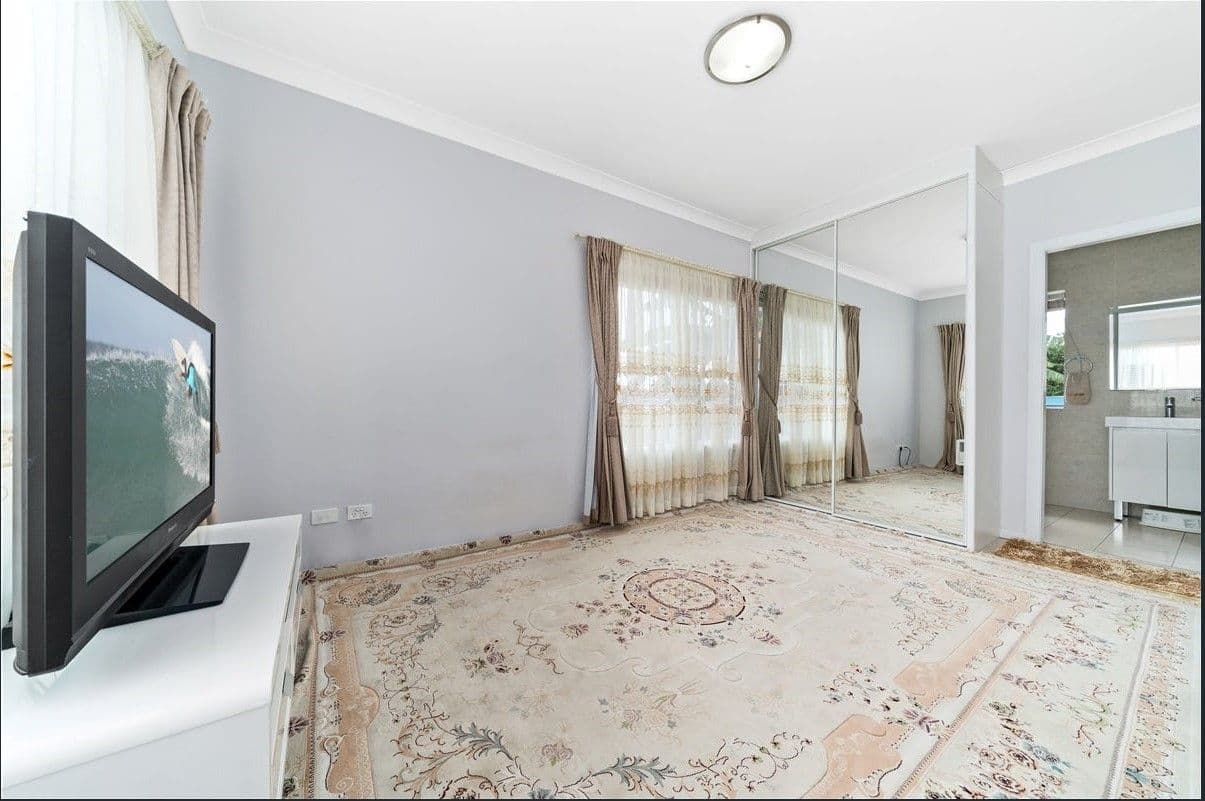 545 Woodville Road, Guildford NSW 2161, Guildford - Thumbnail 5