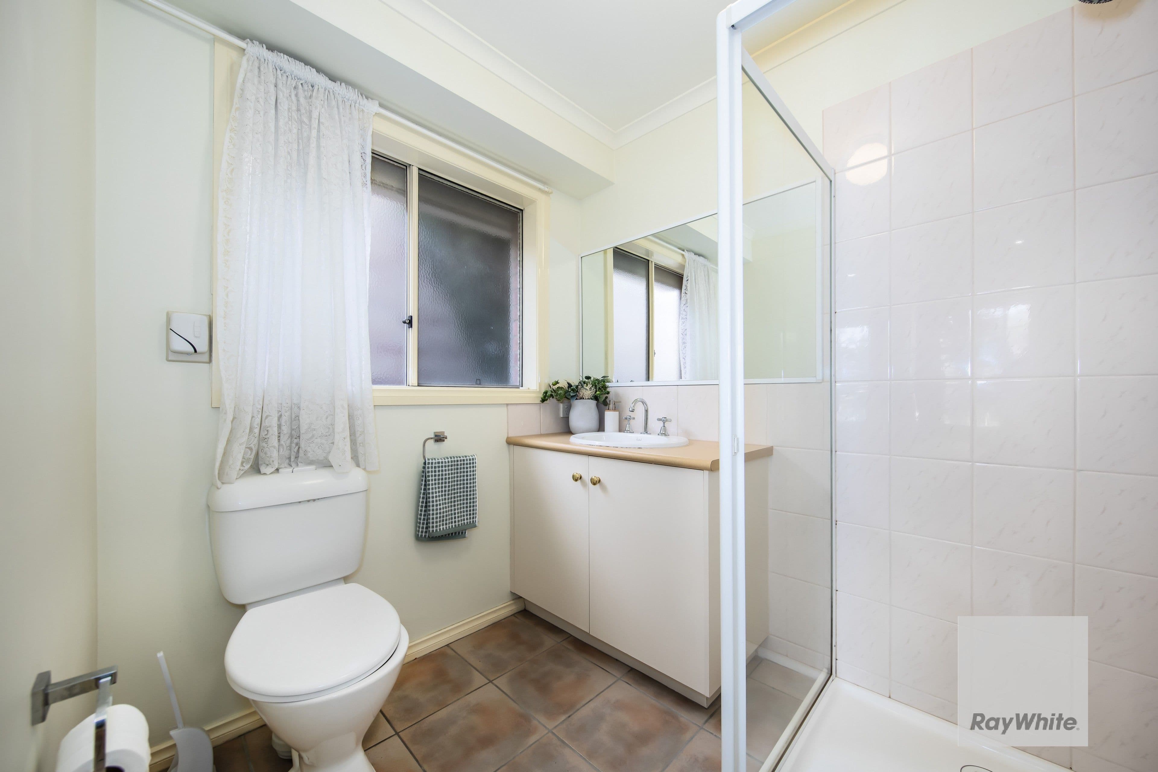51 Glenelg Boulevard, Taylors Hill VIC 3037, Taylors Hill - Thumbnail 7