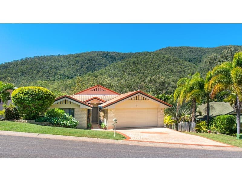 28 Kintail Road, APPLECROSS, Applecross - Image 1