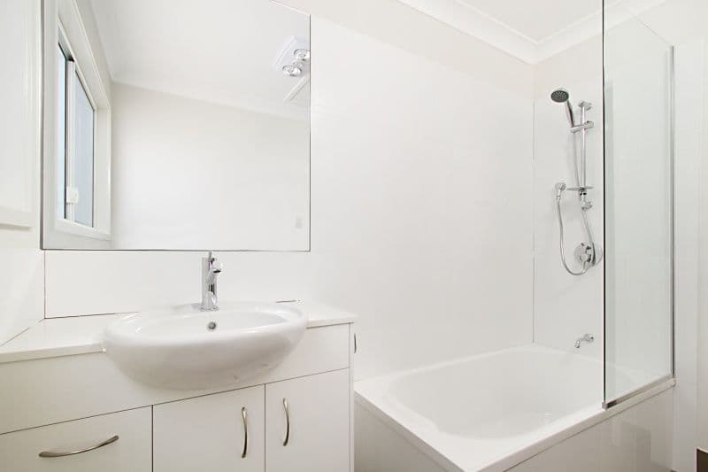 18 Palmer Street, GREENSLOPES QLD 4120, Greenslopes - Thumbnail 3