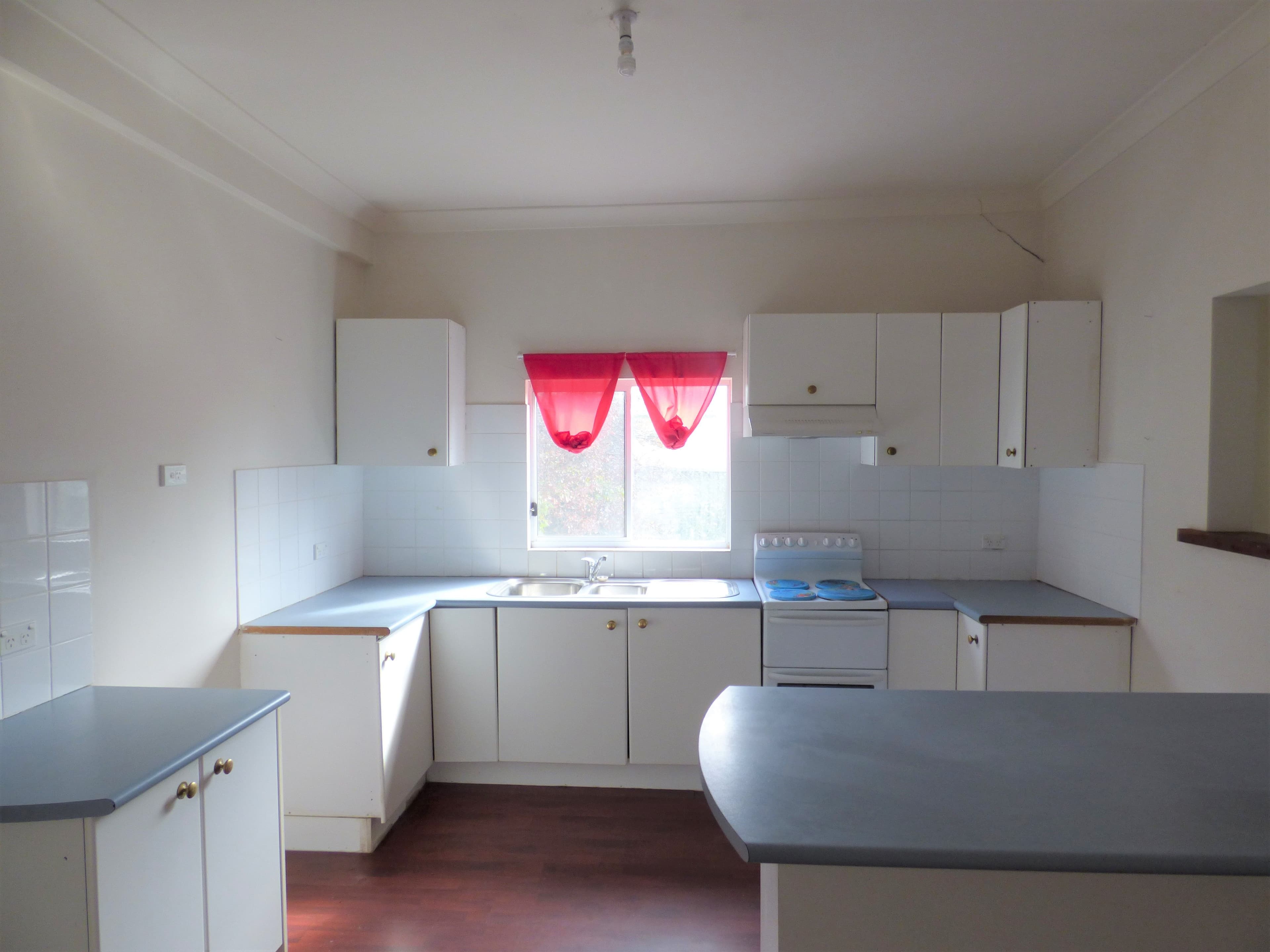 46 Farnell Street, Forbes - Thumbnail 2
