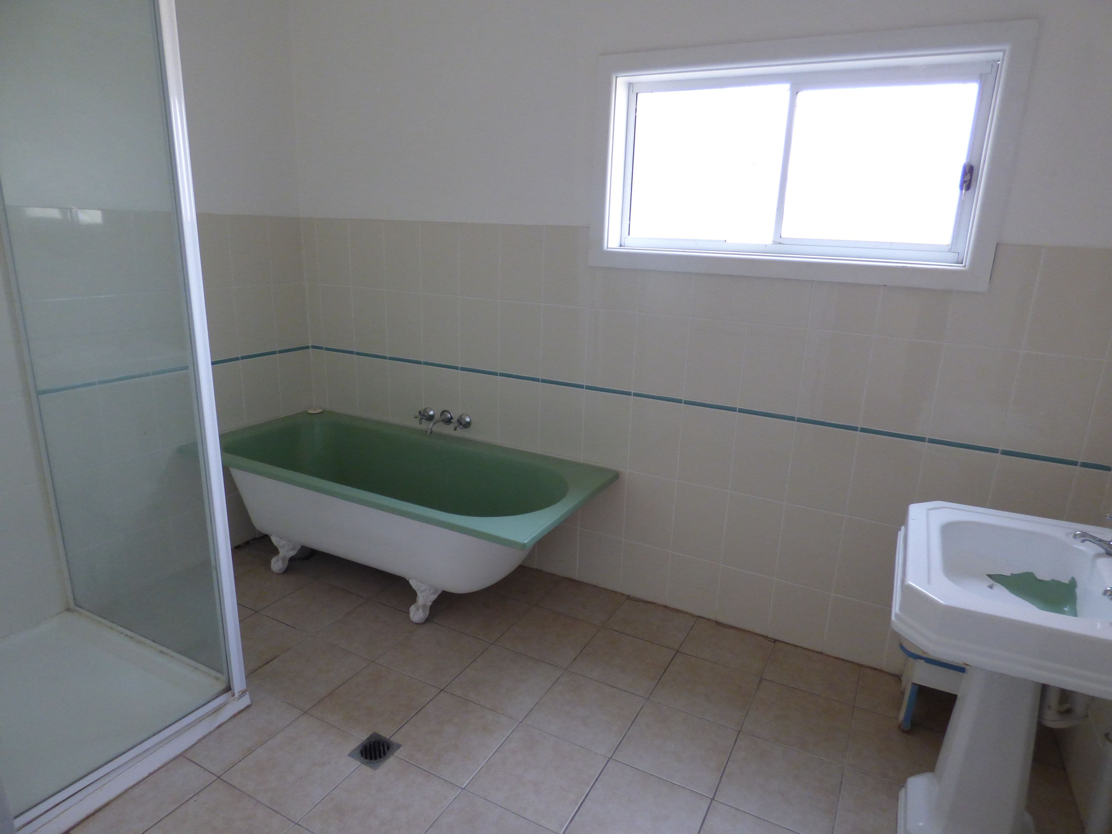 46 Farnell Street, Forbes - Thumbnail 3