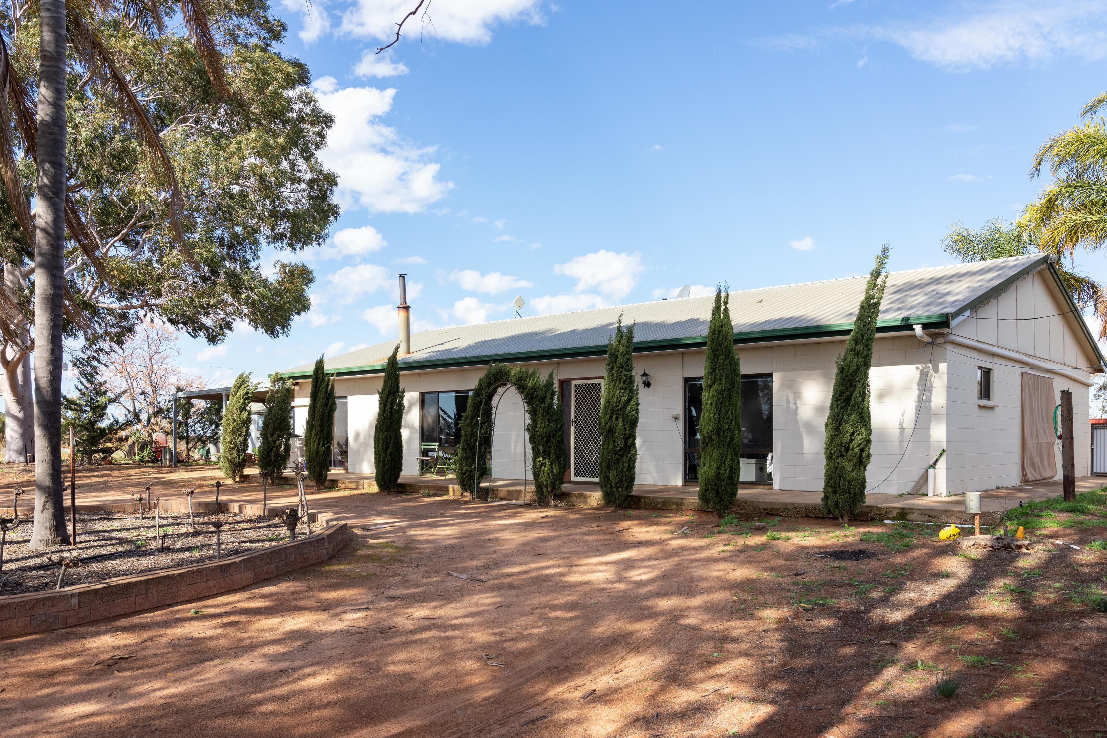 236 Gilmour Road, Barmera SA 5345, Barmera - Thumbnail 2