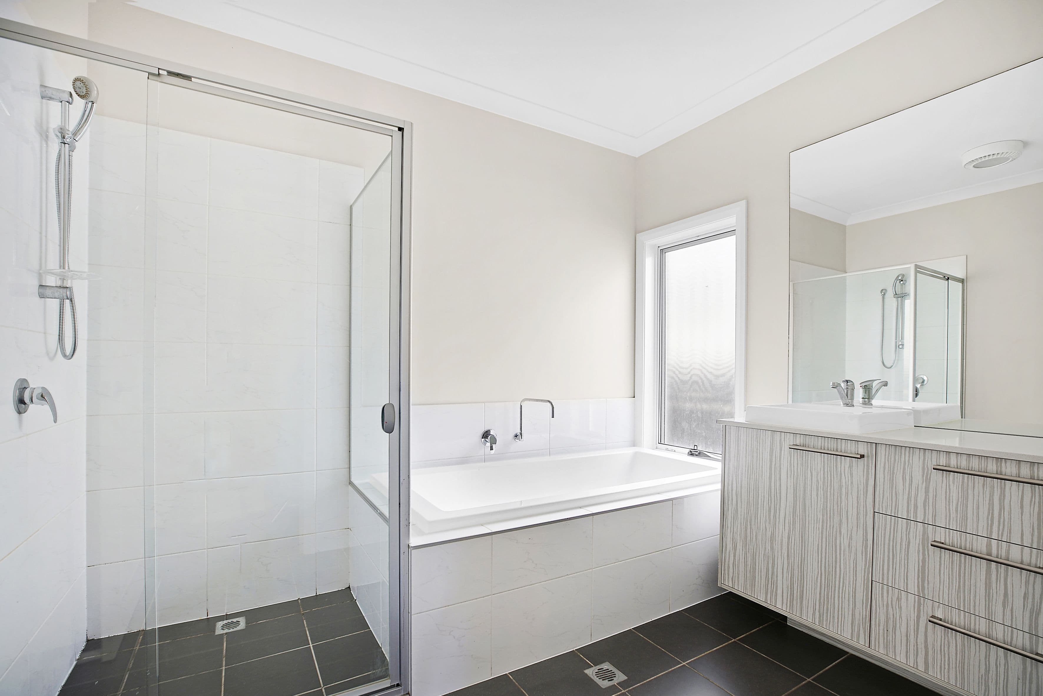 14 Rosecrea Court, Glenmore Park NSW 2745, Glenmore Park - Thumbnail 5
