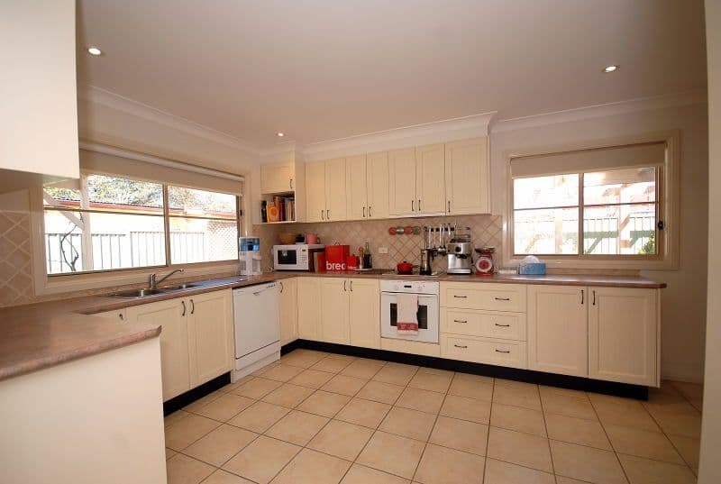 1 Araluen Street, BRAIDWOOD NSW 2622, Braidwood - Thumbnail 4