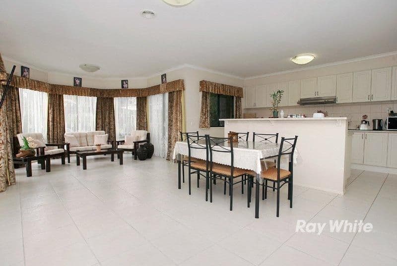 4 Brady Close, LYNBROOK VIC 3975, Lynbrook - Thumbnail 6
