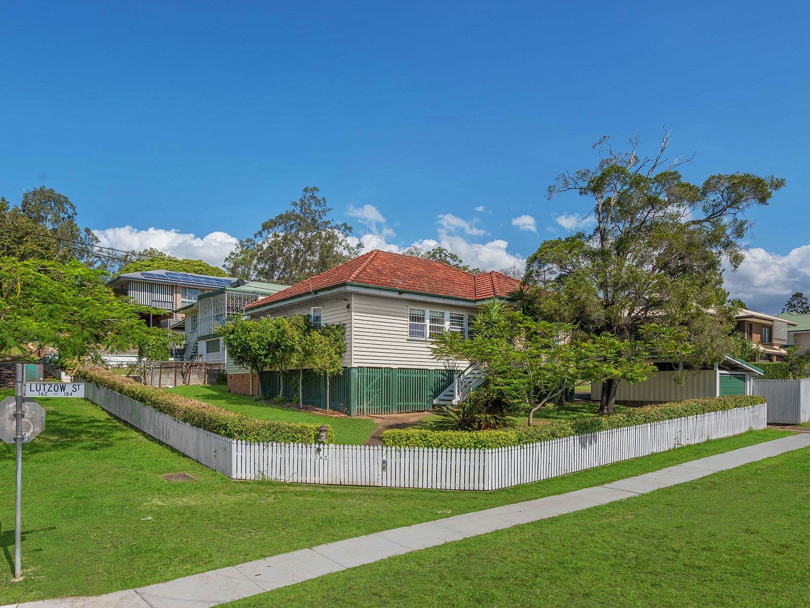 162 Lutzow Street, Tarragindi QLD 4121, Tarragindi - Image 1
