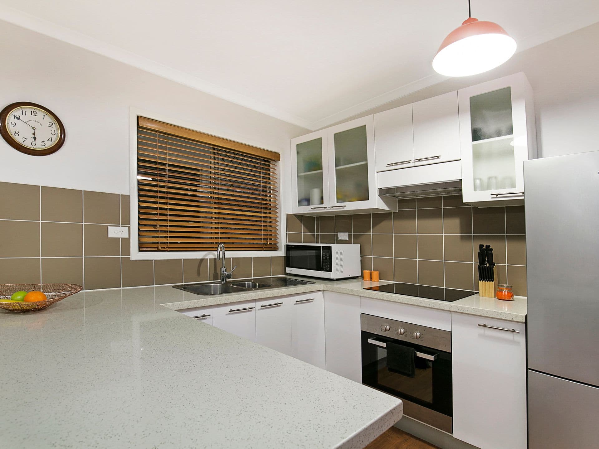 21 Raquel Avenue, Springwood QLD 4127, Springwood - Thumbnail 2